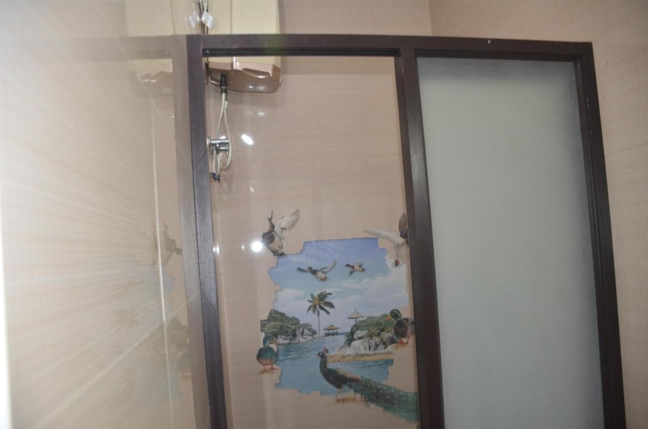 Vasantham Villas 蓬蒂切里 外观 照片