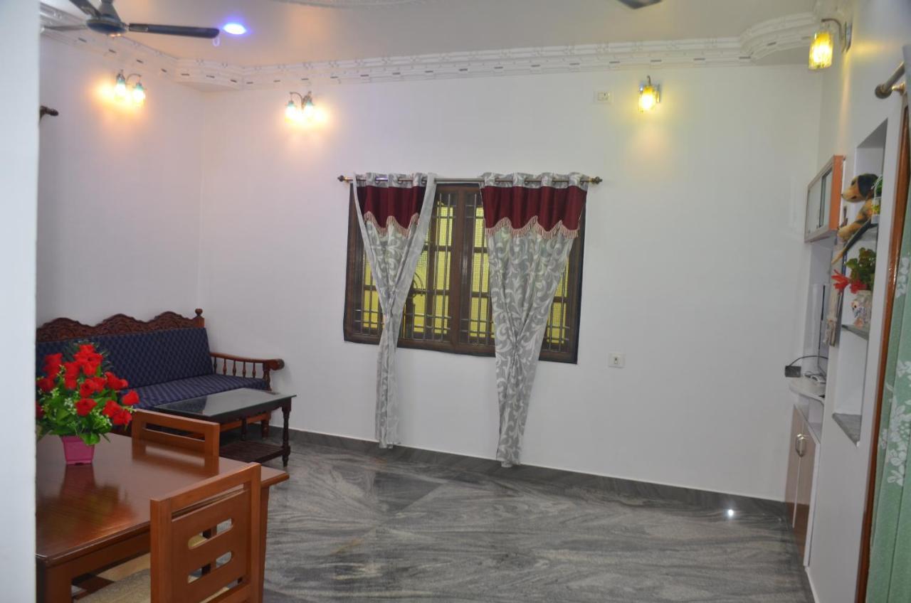 Vasantham Villas 蓬蒂切里 外观 照片