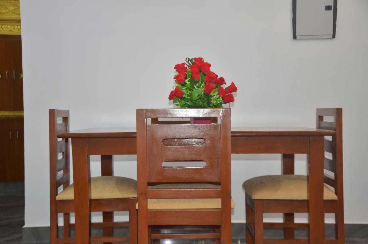 Vasantham Villas 蓬蒂切里 外观 照片